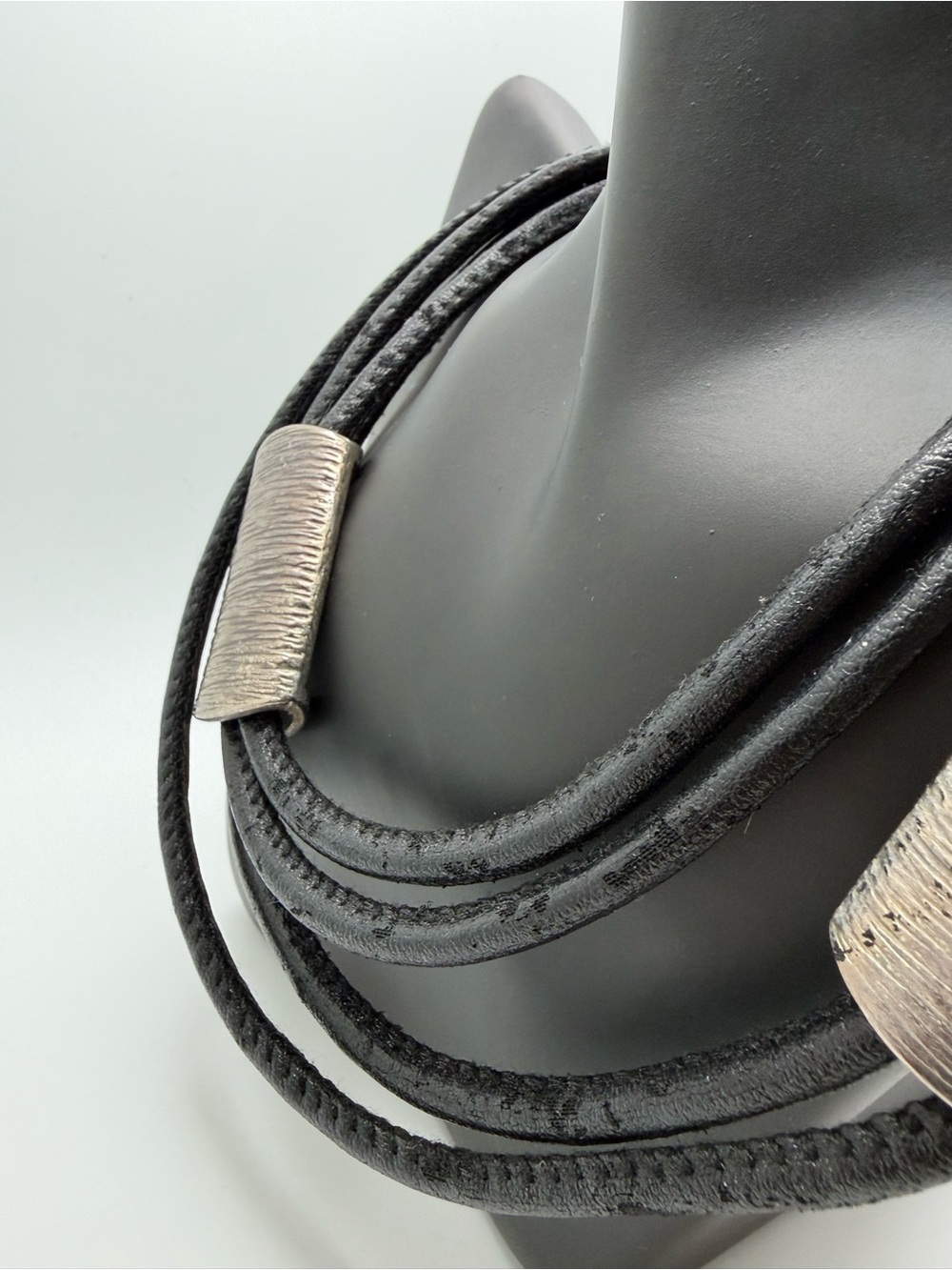 Modern Black Multi-Strand Leather Necklace with Brushed Silver Accents - Picture 5 of 7